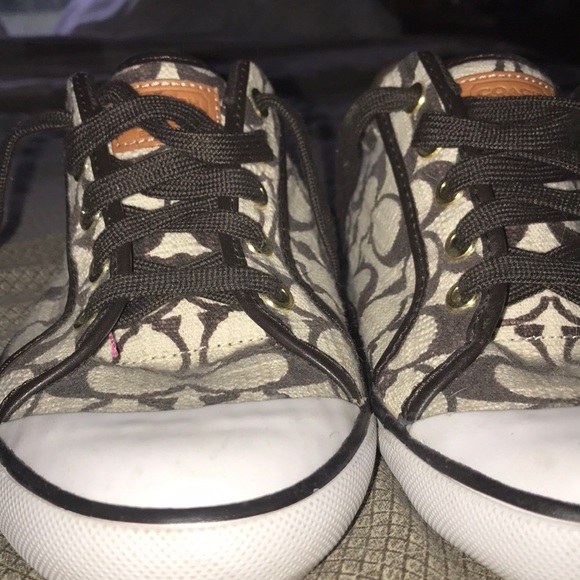Coach Shoes! - Picture 2 of 4